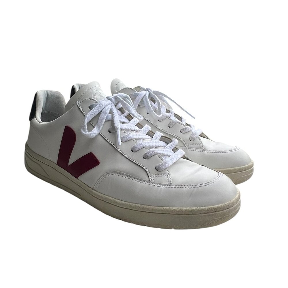 Veja V-12 Sneakers Men’s 11.5 White/Marsala/Nautico | Leather | Good Condition